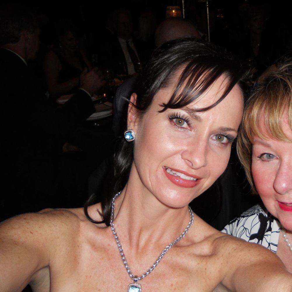 Meet your Posher, Carrie